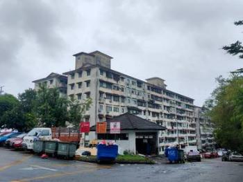 Pangsapuri di Taman Bukit Segar, Cheras, foto 9