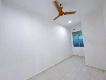 House at Jln Bestari 29, Ulu Tiram, photo 9