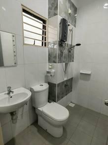 Bathroom – House at Setia Indah 13, Setia Alam, photo 6