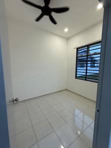 Bilik tidur – Rumah di Jalan Bayan, Kulai, foto 10