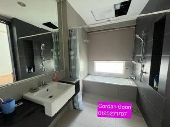 Bathroom – Condominium at Bayu Ferringhi, Batu Ferringhi, photo 10