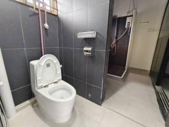 Bilik air – Rumah di Taman Putri 2, Kulai, foto 7