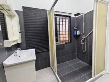 Bilik air – Rumah di Taman Putri 2, Kulai, foto 9