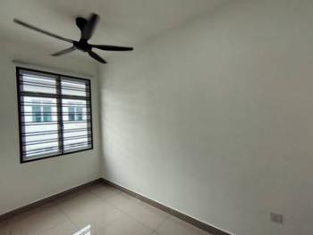 Bedroom – House at Perjiranan 14, Johor Bahru, photo 10