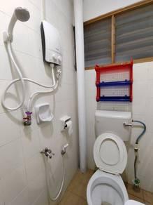 Bilik air – Rumah di Taman Putri 2, Kulai, foto 2