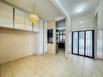 Kitchen – House at Jalan Jeriji, Bukit Jelutong, photo 10