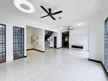 Living & dining – House at Jalan Jeriji, Bukit Jelutong, photo 6