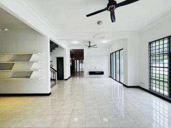 Living & dining – House at Jalan Jeriji, Bukit Jelutong, photo 4
