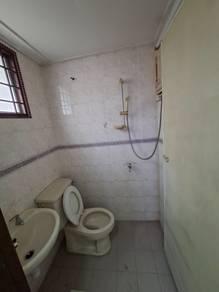 Bilik air – Rumah di Jalan Intan 2/6, Puchong, foto 10