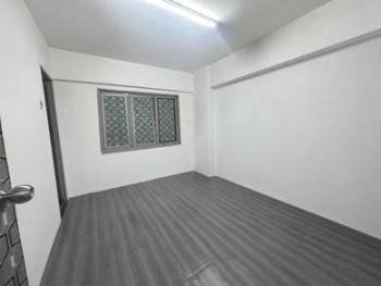 Apartment at Persiaran Surian, Bandar Utama, photo 2