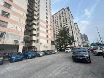 Apartment at Persiaran Surian, Bandar Utama, photo 7