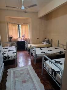 Bedroom – Room at Villa Laman Tasik, Cheras, photo 10
