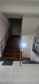 Room at Villa Laman Tasik, Cheras, photo 8