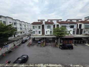Taman Tropika 2, Kajang的联排别墅，照片8