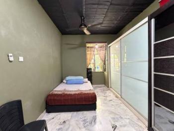 Rumah di Taman Bukit Tiram, Ulu Tiram, foto 4