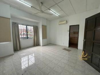 House at Bandar Bukit Tinggi 2, Bandar Bukit Tinggi, photo 3