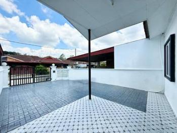 Rumah di TAMAN WIDURI 2, Bukit Beruntung, foto 4