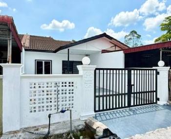 Rumah di TAMAN WIDURI 2, Bukit Beruntung, foto 9