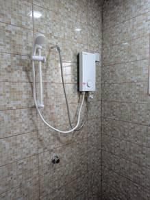 Bathroom – House at Taman Puchong Utama 12, Puchong, photo 6