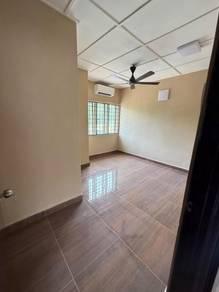Bedroom – House at Taman Puchong Utama 6, Puchong, photo 4