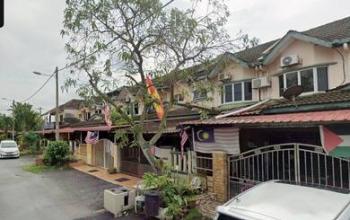 House at Taman Sri Haneco, Semenyih, photo 1