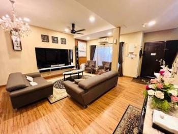 Living & dining – House at Jalan Sepah Puteri Seksyen 5, Kota Damansara, photo 2