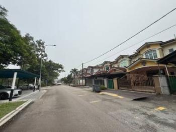 Luaran – Rumah di Jalan EJ 4, Johor Bahru, foto 3