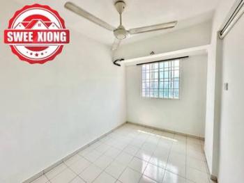 Apartmen di TAMAN KANG HAR TONG, Jelutong, foto 8