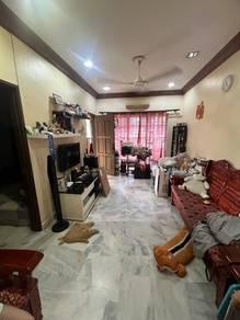Living & dining – House at Jalan Zapin, Bandar Bukit Raja, photo 1