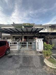 Townhouse at Taman Tasik Puchong, Puchong, photo 1