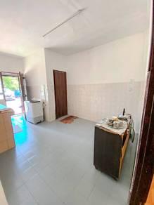 Taman Bukit Mewah, Kajang的平层住宅，照片4