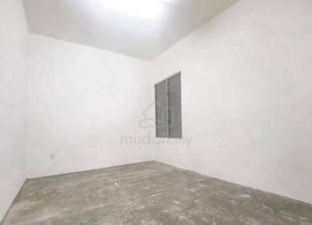 RUMAH PANGSA IMPIAN, Bandar Saujana Putra的公寓，照片6