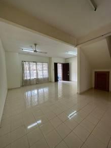 Ruang tamu & makan – Rumah di LORONG DELIMA, Klang, foto 1