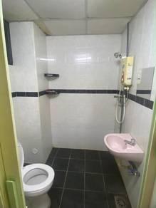 Kondominium di Taman Desa Relau, Relau, foto 9