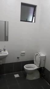 Bathroom – Condominium at Riverdale @ USJ One Park, Subang Jaya, photo 8
