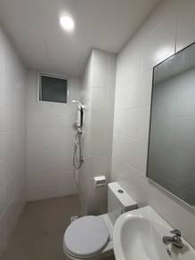 Bathroom – Apartment at Ideal Residency, Gelugor, photo 9