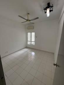 Townhouse at Taragon Puteri, Cheras, photo 3