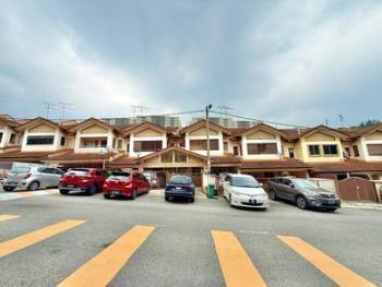 Townhouse at Taman Amansiara 1, Selayang, photo 1