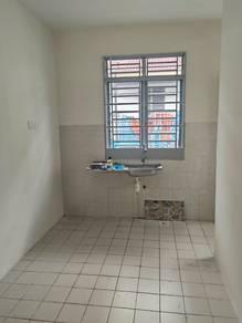 厨房 – Taman Setia Indah, Setia Indah的房屋，照片5