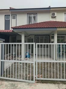 外观 – Taman Setia Indah, Setia Indah的房屋，照片1