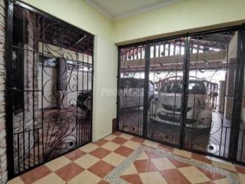 House at Jalan Platinum Seksyen 7, Shah Alam, photo 2