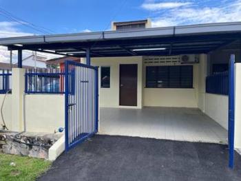 TAMAN AMPANG JAYA, Ampang的房屋，照片1