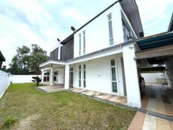 Bungalow at Jalan Suria, Taman Suria, Johor Bahru, photo 2