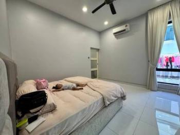 Bungalow at Country Heights, Kajang, photo 7