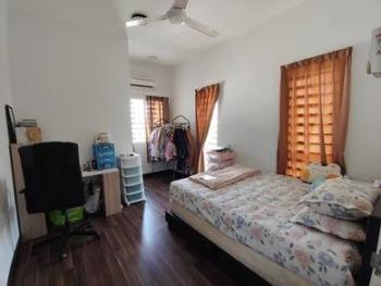 House at LAMAN AZALEA, Nilai, photo 9