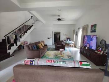 House at LAMAN AZALEA, Nilai, photo 3