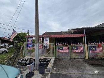 House at SEKSYEN 16, Bangi, photo 1