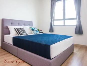 Apartment at ICONIC VUE, Batu Ferringhi, photo 2