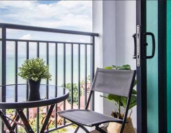 Apartment at ICONIC VUE, Batu Ferringhi, photo 1