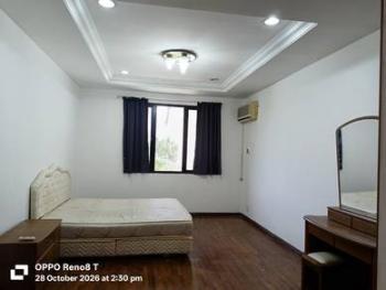 卧室 – Luak Bay Apartment, Miri的公寓，照片8